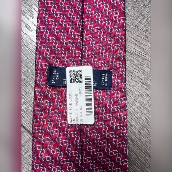HERMES SOIE LOURDE ROUGE/CIEL/MARINE
656189T Links SILK TIE New WITH TAG SOLD - Picture 5 of 5